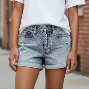 (NWT) Gap 1969 Women’s Distressed Wash Denim Shorts, Size: 24
